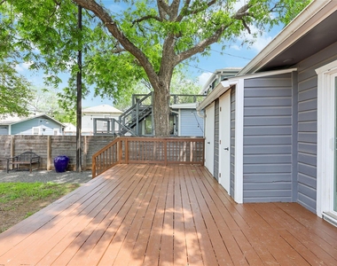 904 Willow St - Photo Thumbnail 14