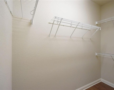 3709 Tall Cedars Rd - Photo Thumbnail 10