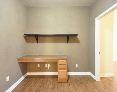 3709 Tall Cedars Rd - Photo Thumbnail 13
