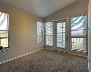 6804 N Capital Of Texas Highway - Photo Thumbnail 3