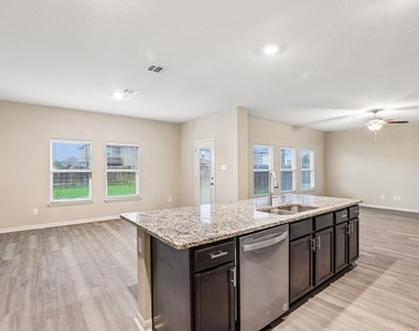117 Cherry Tree Ln - Photo Thumbnail 9