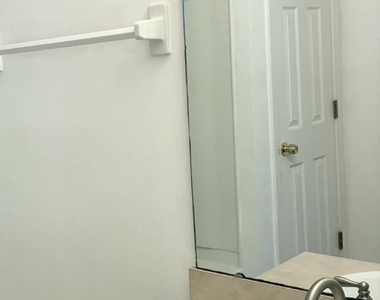 2135 Ashland Street - Photo Thumbnail 21