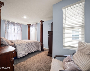 6092 Bucking Bronco Drive - Photo Thumbnail 17