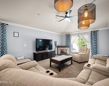 6092 Bucking Bronco Drive - Photo Thumbnail 13
