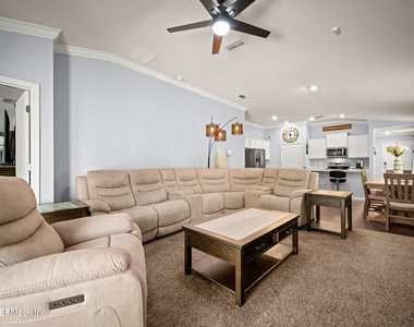 6092 Bucking Bronco Drive - Photo Thumbnail 14