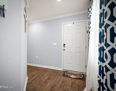 6092 Bucking Bronco Drive - Photo Thumbnail 2