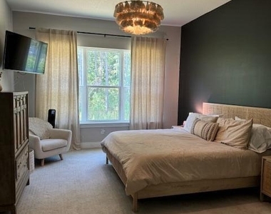 11319 Madelynn Drive - Photo Thumbnail 12
