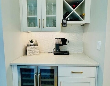 11319 Madelynn Drive - Photo Thumbnail 17