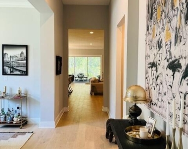 11319 Madelynn Drive - Photo Thumbnail 10