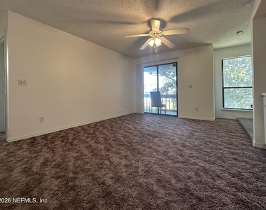 10200 Belle Rive Boulevard - Photo Thumbnail 6
