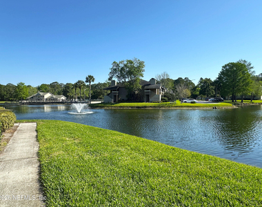 10200 Belle Rive Boulevard - Photo Thumbnail 36