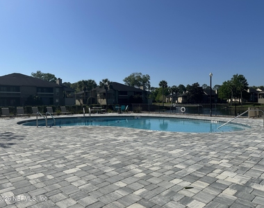 10200 Belle Rive Boulevard - Photo Thumbnail 1
