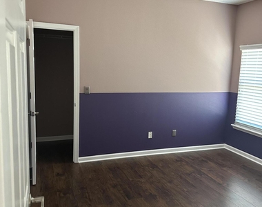 3817 Paddington Place - Photo Thumbnail 12