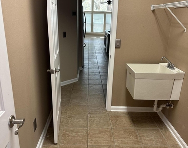 3817 Paddington Place - Photo Thumbnail 16