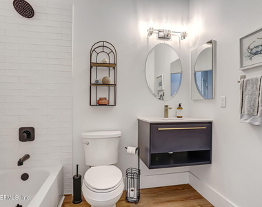 140 Oceans Edge Drive - Photo Thumbnail 32