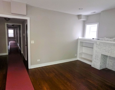 5815 W Midway Parkway - Photo Thumbnail 4