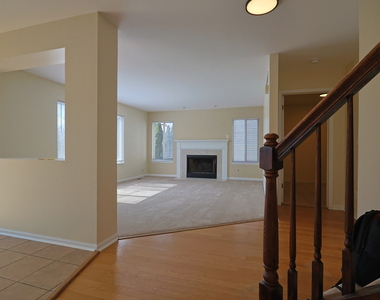 14252 S Hemingway Circle - Photo Thumbnail 4