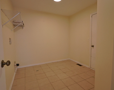 14252 S Hemingway Circle - Photo Thumbnail 11