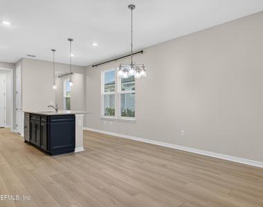 719 Cool Breeze Way - Photo Thumbnail 12