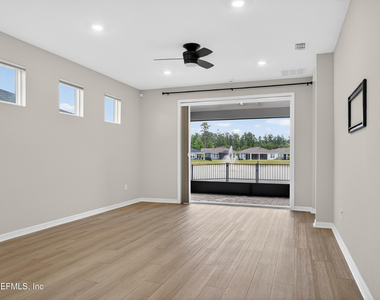 719 Cool Breeze Way - Photo Thumbnail 14
