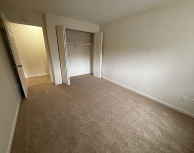 110 N Kenilworth Avenue - Photo Thumbnail 11