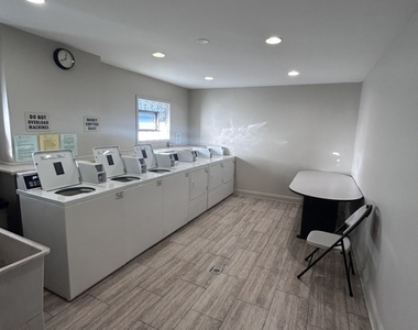110 N Kenilworth Avenue - Photo Thumbnail 17