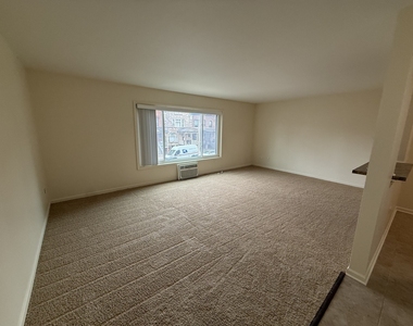 110 N Kenilworth Avenue - Photo Thumbnail 3