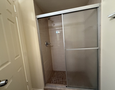 110 N Kenilworth Avenue - Photo Thumbnail 16