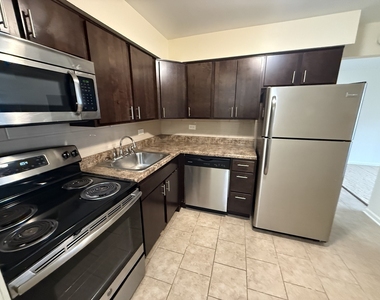 110 N Kenilworth Avenue - Photo Thumbnail 6