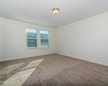 129 Moultrie Village Lane - Photo Thumbnail 13