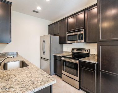 129 Moultrie Village Lane - Photo Thumbnail 6