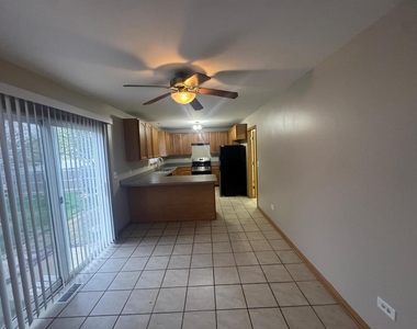 655 Winston Drive - Photo Thumbnail 4
