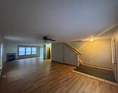 655 Winston Drive - Photo Thumbnail 2