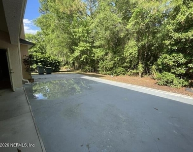 8907 Hampton Landing Drive E - Photo Thumbnail 38