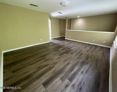 8907 Hampton Landing Drive E - Photo Thumbnail 48