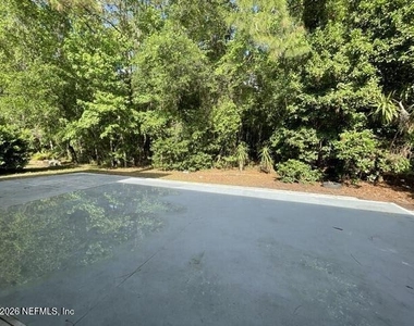 8907 Hampton Landing Drive E - Photo Thumbnail 36