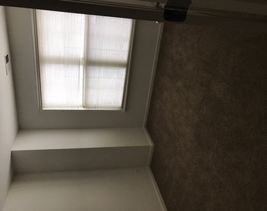 717 N Keystone Lane - Photo Thumbnail 5