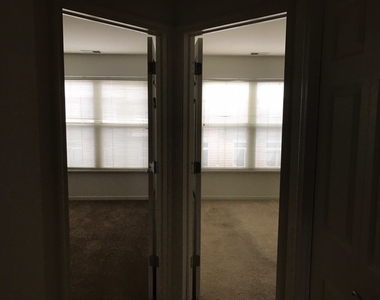 717 N Keystone Lane - Photo Thumbnail 3