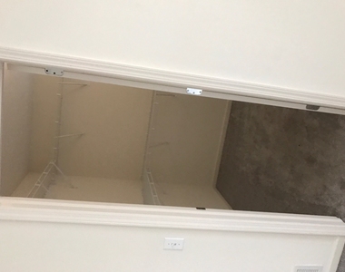 717 N Keystone Lane - Photo Thumbnail 8