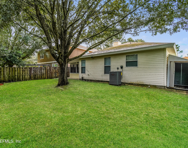 12579 Woodfield Circle W - Photo Thumbnail 14