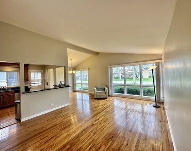 1243 S Mitchell Avenue - Photo Thumbnail 1