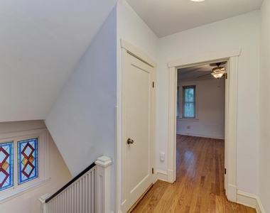 6833 S Cregier Avenue - Photo Thumbnail 20
