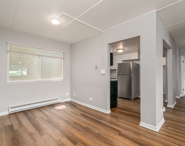 315 W Kimbell Avenue - Photo Thumbnail 5