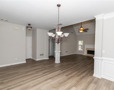 1134 Nathan Mauldin Drive - Photo Thumbnail 5