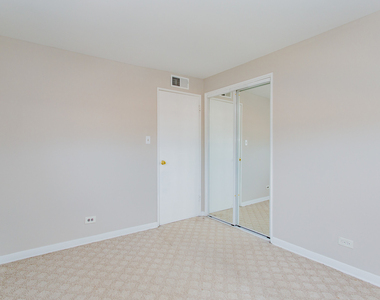 4852 Carol Street - Photo Thumbnail 17