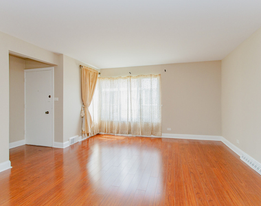 4852 Carol Street - Photo Thumbnail 7