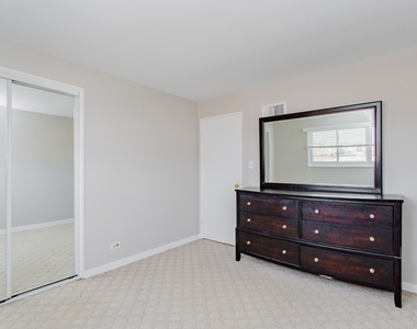 4852 Carol Street - Photo Thumbnail 19