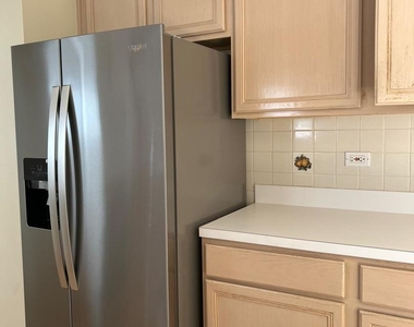 2308 Sedgwick Court - Photo Thumbnail 6