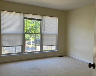 2308 Sedgwick Court - Photo Thumbnail 1