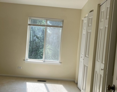 2308 Sedgwick Court - Photo Thumbnail 14